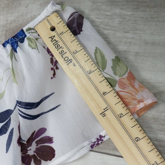 Torrid* Women's Cold‎ Shoulder Short Sleeve Curved Hem Pullover Blouse~ Size 1 - Picture 11 of 13